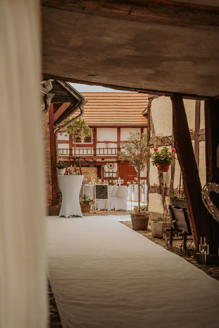 Heiraten im Innenhof