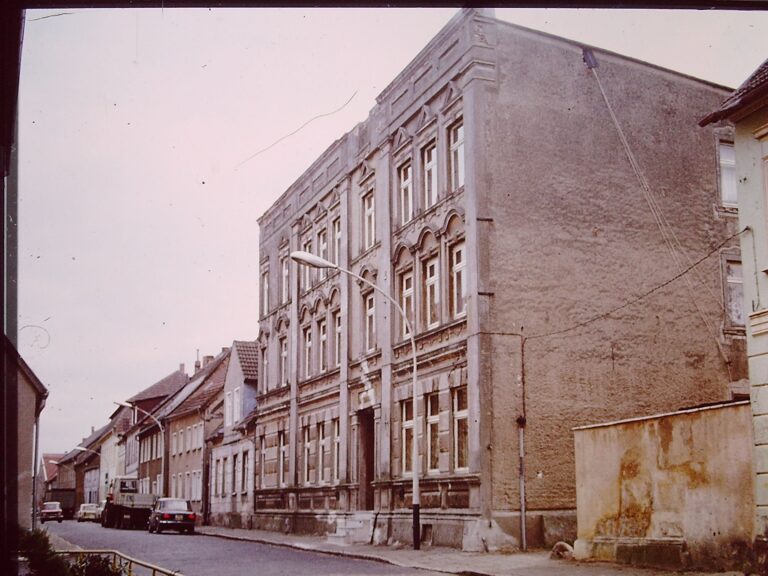 Nr. 16