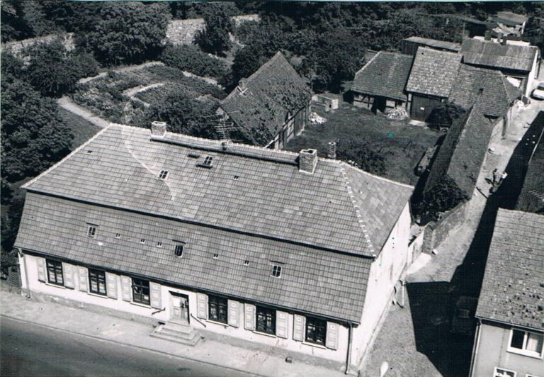 24 Pfarrhaus Übersicht